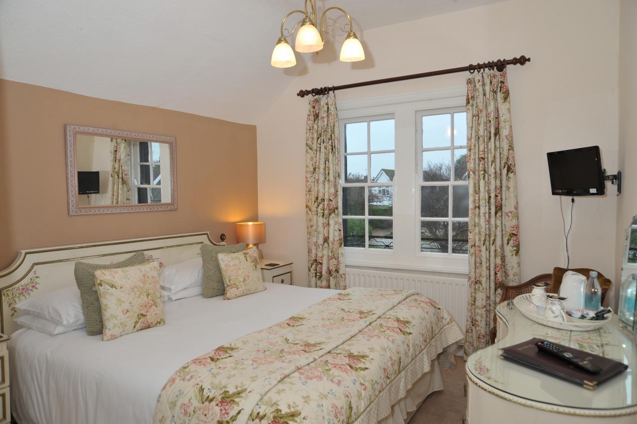 The Inglenook Hotel Bognor Regis Bagian luar foto