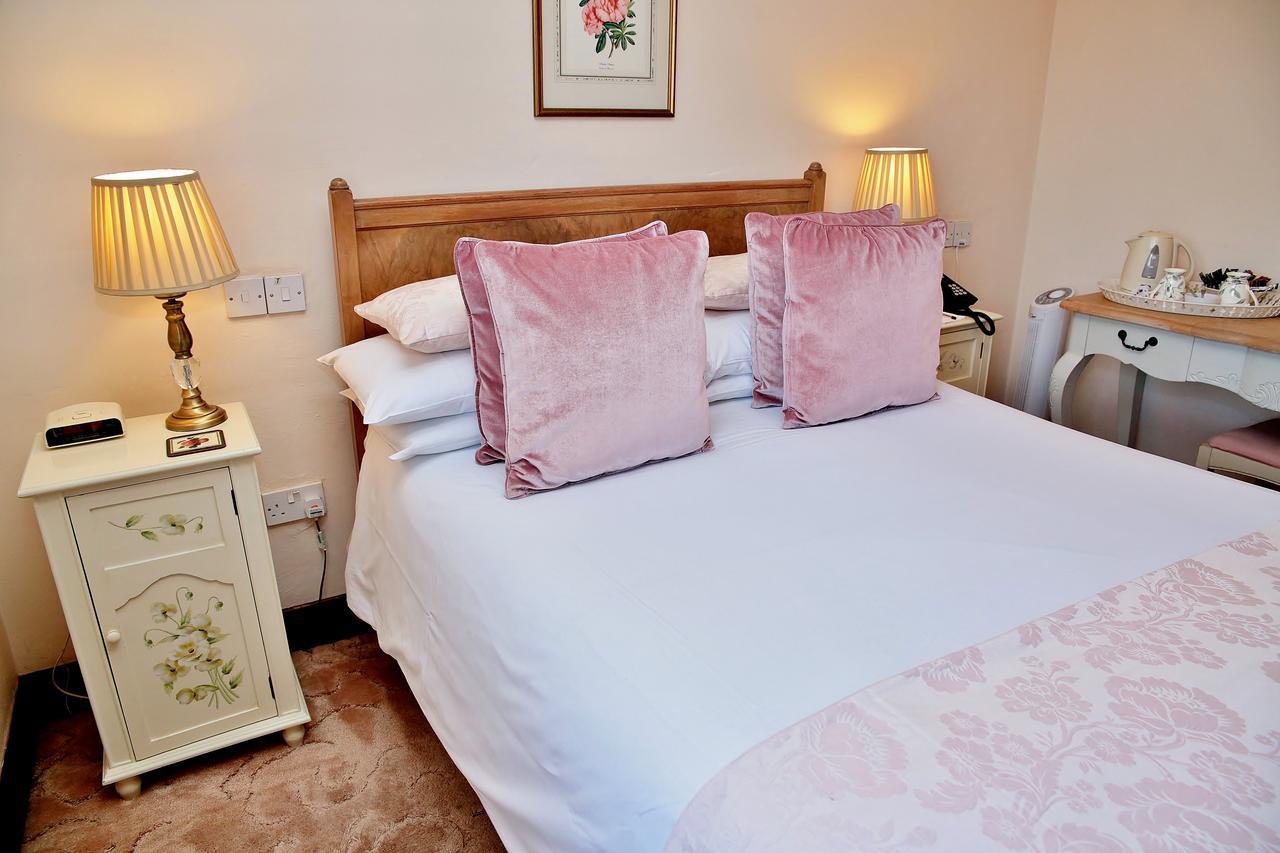 The Inglenook Hotel Bognor Regis Bagian luar foto