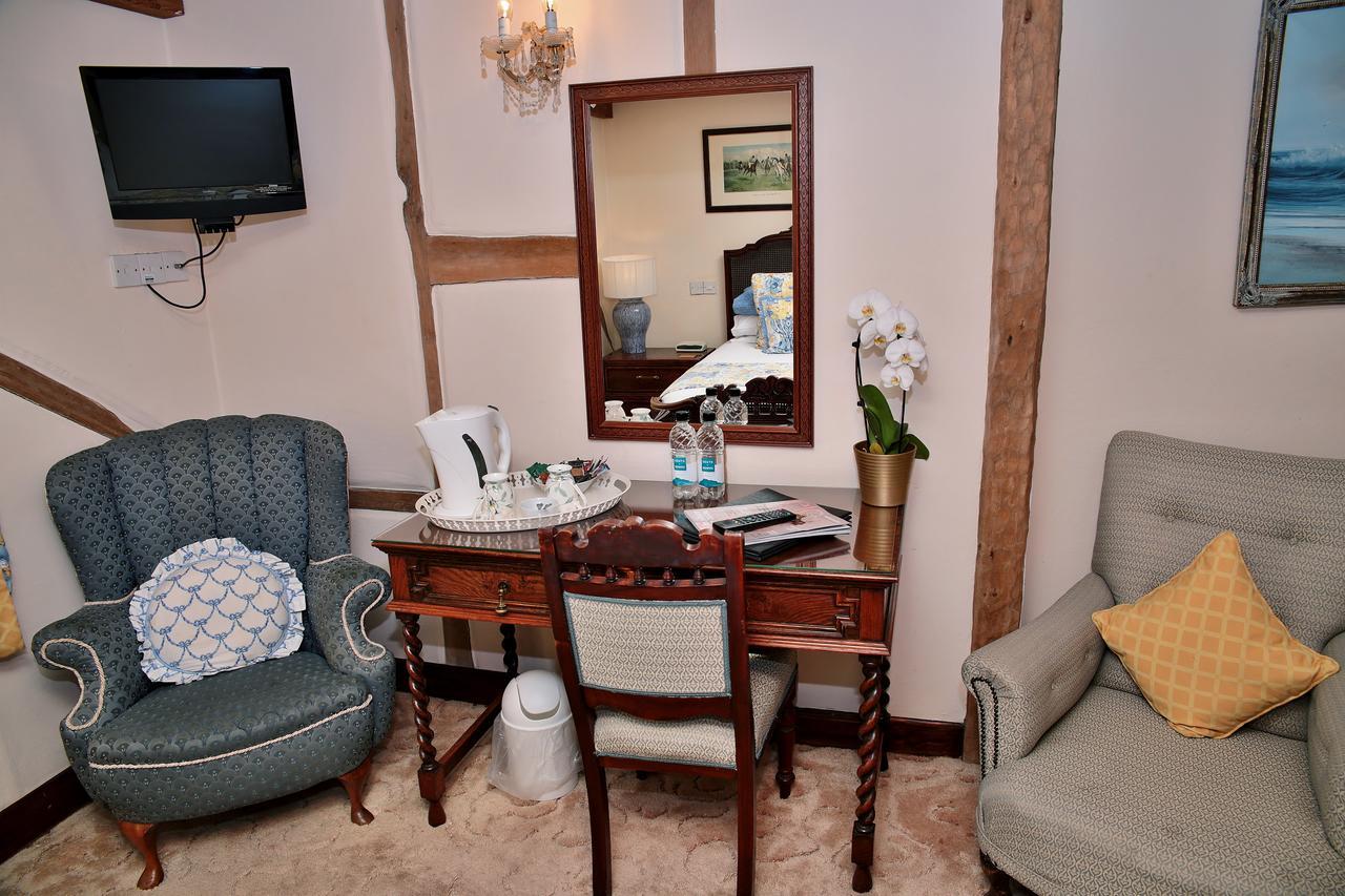 The Inglenook Hotel Bognor Regis Bagian luar foto